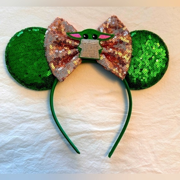 Accessories - Star Wars Baby Yoda Disney Mouse Sequined Ears *Rare*